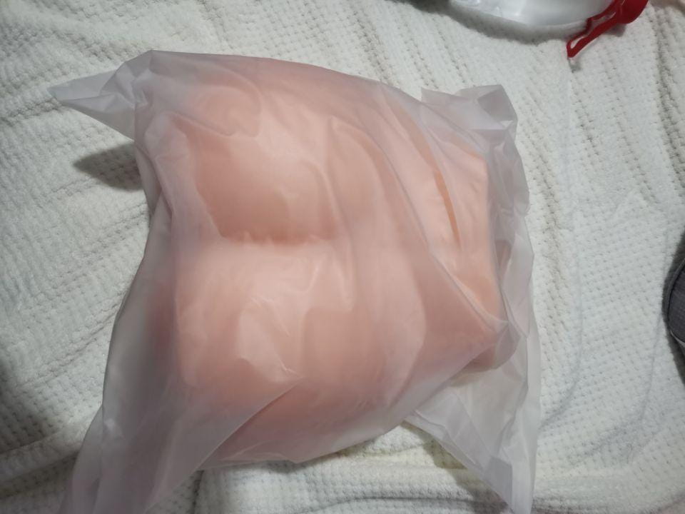 YUU吮吸版宫花之尻倒模名器评测 - 多重刺激，自动舒爽-懂杯帝评测网